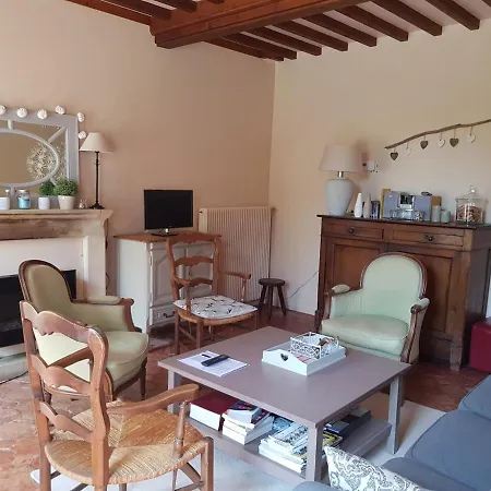 Jolie Maison En Pierre Proche De La D'omaha Vierville-sur-Mer