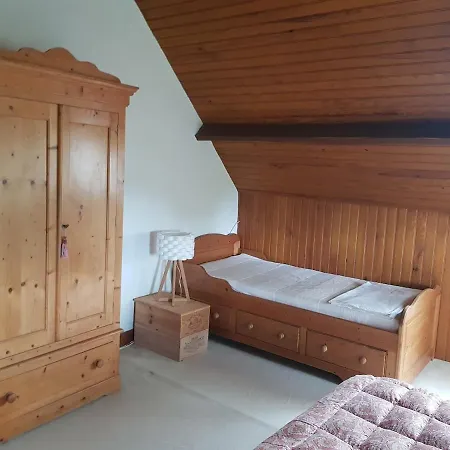 Jolie Maison En Pierre Proche De La D'omaha Vierville-sur-Mer