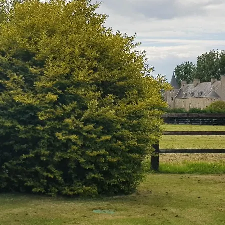 Jolie Maison En Pierre Proche De La D'omaha * Vierville-sur-Mer