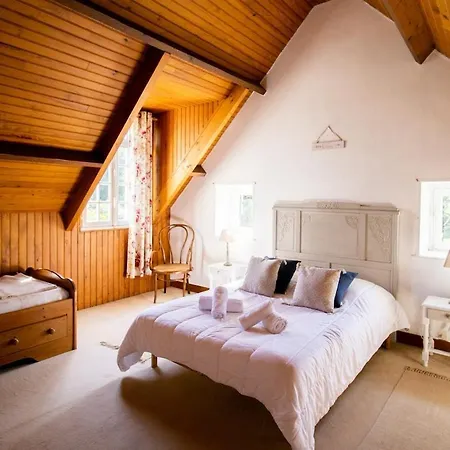 Jolie Maison En Pierre Proche De La D'omaha * Vierville-sur-Mer